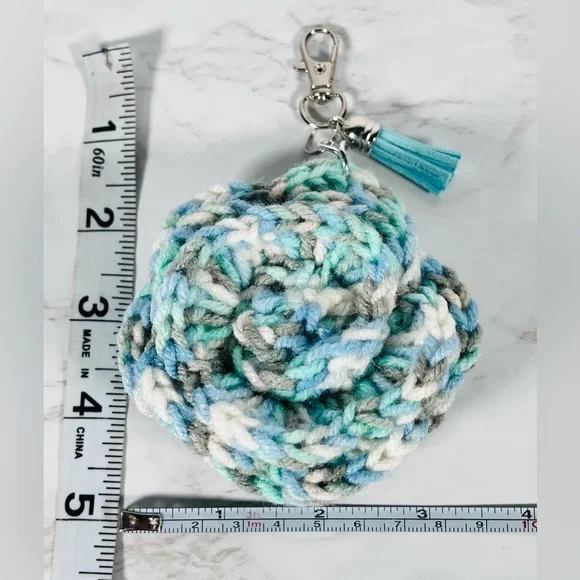 Crochet Blue Ombre Flower Bag Charm - Picture 4 of 6